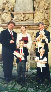 Champagner im Gesandtenfriedhof